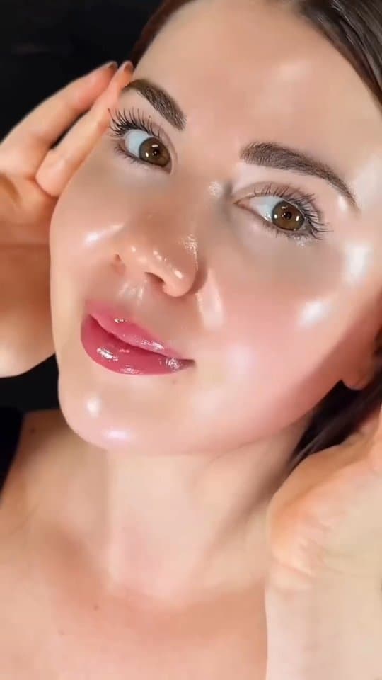 Veela Beauty on social media