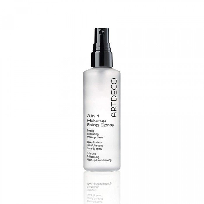 Perfect as a primer for your skin, to fix your makeup in