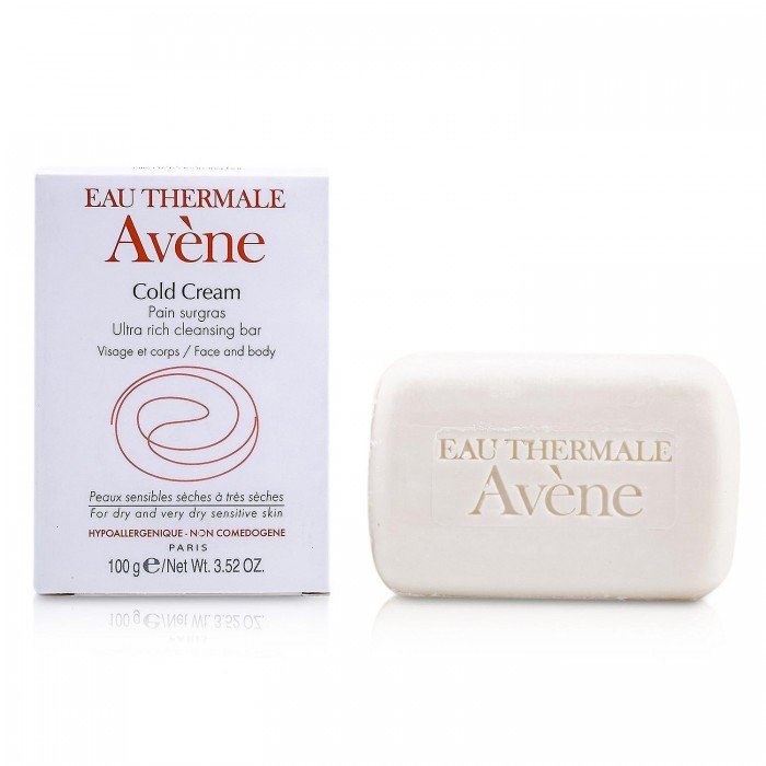 The extremely gentle Avene Cold Cream Ultra Rich Cleansing Bar is perfectly suited to the cleansing needs of sensitive skin. The mild cleansing base and PH balanced formulation makes for a gentle cleansing experience. I | Veela Beauty The extremely gentle Avene Cold Cream Ultra Rich Cleansing