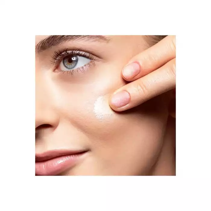Misslyn Star Light Fluid Highlighter 4 | Veela Beauty Misslyn Star Light Fluid Highlighter 4 | Veela Beauty