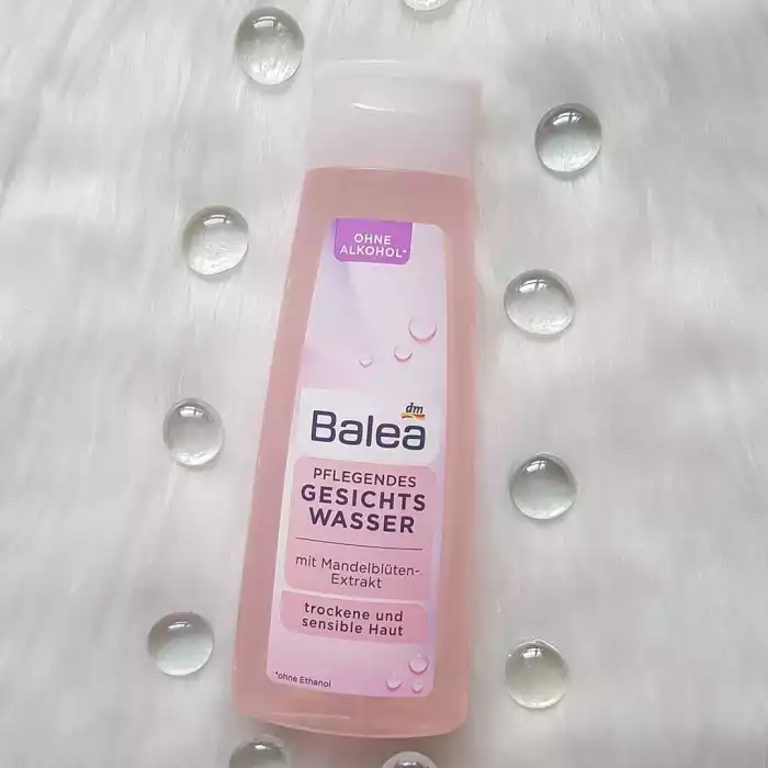 Dry and sensitive skinWith almond blossom extractWithout alcohol Skin compatibility dermatologically confirmedVegan without ethanolFor gentle but thorough cleansing: Balea Nourishing Facial Toner ensures a beautiful and | Veela Beauty Dry and sensitive skinWith almond blossom extractWithout