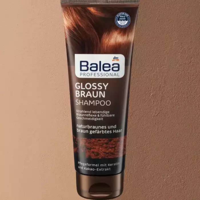 For natural brown and brown colored hair Radiant, lively brown reflections and palpable supplenessCare formula with keratin and cocoa extract silicon-free formula skin compatibility dermatologically confirmed Radiant. Si | Veela Beauty For natural brown and brown colored hair Radiant, lively