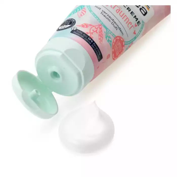 Balea hand cream Dreamer limited edition with the caring