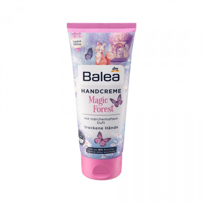 Be enchanted by the Magic Forest body lotion and its fairytale scent. It makes the skin soft and supple and the formulation with shea butter supports the natural moisture content of the skin. The lotion absorbs quickly a | Veela Beauty Be enchanted by the Magic Forest body lotion and its
