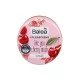 A cream rich in natural ingredients that moisturizes the