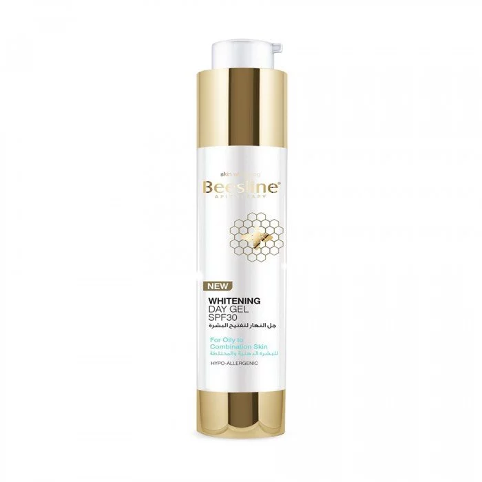 Skin Type: Oily to Combination SkinA mattifying, light