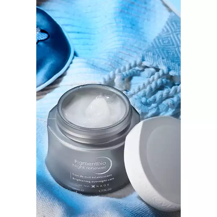 Helps to reduce the appearance of existing dark spots and prevent new ones from appearing Illuminates and unifies skin tone Firms and smoothes the skin Plumps the skin Provides a long-lasting hydration Its watery sleepin | Veela Beauty Helps to reduce the appearance of existing dark spots and