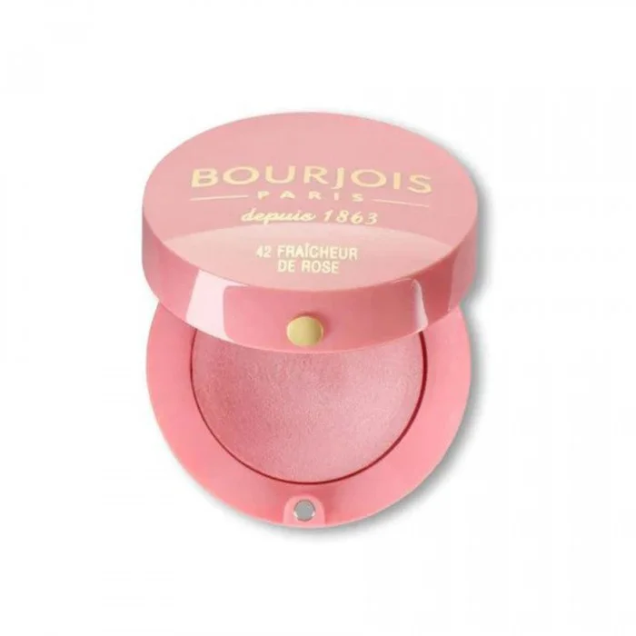 Built-in mirror and brush For a healthy blush Baked technology formula ensures that the blush impeccably blends with the skin Resistant to breakage thanks to the manufacturing process With a beautiful, sensual rose s | Veela Beauty | فييلا بيوتي