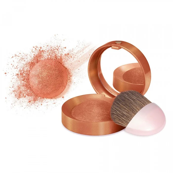 Built-in mirror and brush For a healthy blush Baked technology formula ensures that the blush impeccably blends with the skin Resistant to breakage thanks to the manufacturing process With a beautiful, sensual rose s | Veela Beauty | فييلا بيوتي