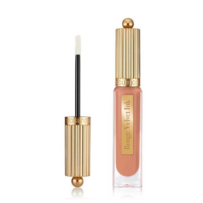 Matte liquid lipstick that gives intense colours and ultra-long wear Unique slim line and fill applicator helps contour lips Tattoo-like formula is kissproof, transferproof and touchproof Ink-like pigments mean lips k | Veela Beauty | فييلا بيوتي