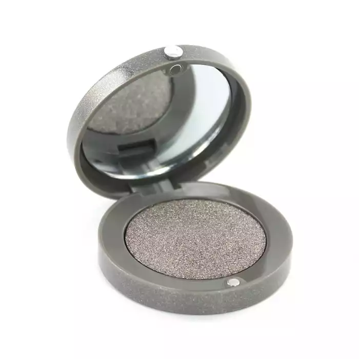 Dream cream texture Up to 12hrs hold With a special cream to powder formula that is easy to apply and blend Can be applied dry or wet, depending on the desired final effect Features a built-in mirror and applicator p | Veela Beauty | فييلا بيوتي
