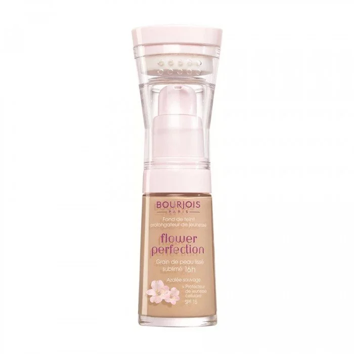 Your complexion is perfect and gives it a radiant and radiant look
It blends effortlessly to add a natural glow to your cheeks
Carefully formulated to be lightweight and wrinkle-free | Veela Beauty | فييلا بيوتي