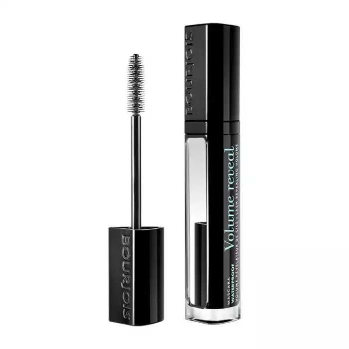 Lash revealing volume Magnifying mirror zoom x3 on pack Long and short bristles allowing to catch every single lash Enhanced ultra black formula provides purer and more concentrated black With a built-in magn | Veela Beauty | فييلا بيوتي