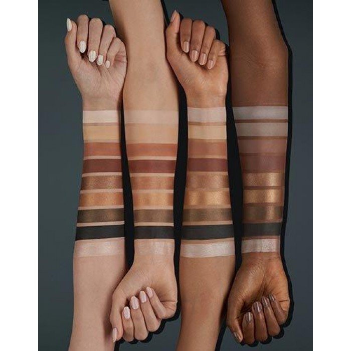 Catrice The Epic Earth Collection Eyeshadow Palette 010 Catrice The Epic Earth Collection Eyeshadow Palette 010