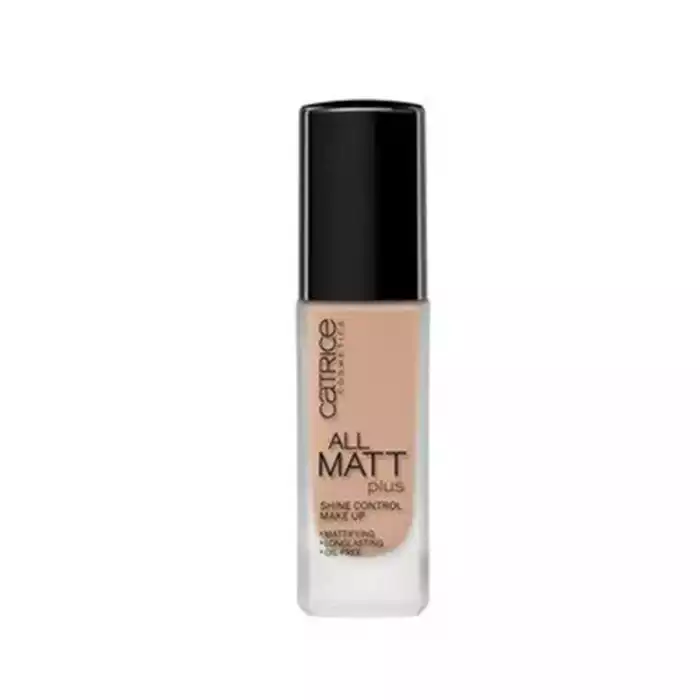 The perfect basis for every season’s make-up looks: a matt complexion. The All Matt Plus - Shine Control Make Up acts like a second, invisible skin. Unwanted shine is controlled, the complexion is mattified and the skin | Veela Beauty The perfect basis for every season’s make-up looks: a