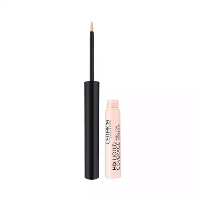 Slim brush applicator
Strong coverage
Long-lasting
Vegan On Point. The thin brush applicator allows an especially accurate application of the long-lasting concealer texture with a high coverage. This makes small, unwant | Veela Beauty Slim brush applicator
Strong