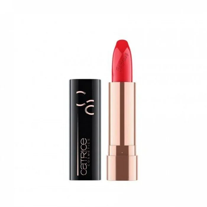 مجموعة أحمر الشفاه الشهيرة Power Plumping Gel Lipsticks لديها الآن إصدار صغير ضمن المجموعة. يحتوي الوافدون الجدد على جزيئات لامعة في ملمس معتدل لطيف ويتركون شفاههم ناعمة ولونًا لامعًا ويمكن ارتداؤها. تمامًا مثل أحمر الشف | فييلا بيوتي مجموعة أحمر الشفاه الشهيرة Power