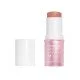 احصل على توهجك باستخدام عصا الوهج COVERGIRL Clean Fresh Cooling. يعمل هذا الهايلايتر اللامع المحمول على تبريد البشرة على الفور ويجعلها تبدو مشرقة بشكل إيجابي. | فييلا بيوتي احصل على توهجك باستخدام عصا