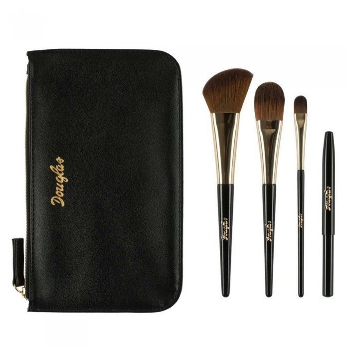 Douglas Starter Face 4 Kit Douglas Starter Face 4 Kit
Contains a highlighter