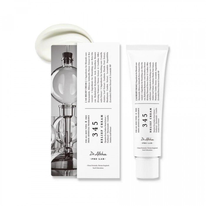 Dr. Althea 345 Relief Cream 50ml
Description:A multi-functional skincare product designed to protect, rejuvenate, and improve