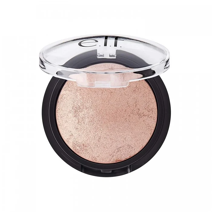 CREATE A RADIANT GLOW Our professional-quality highlighter creates an amazing, vibrant effect on your skin. The highlighter can be applied wet for a more intense look or dry for sheer pigmentation NOURISH AND PAMPER YOU | Veela Beauty CREATE A RADIANT GLOW Our professional-quality highlighter