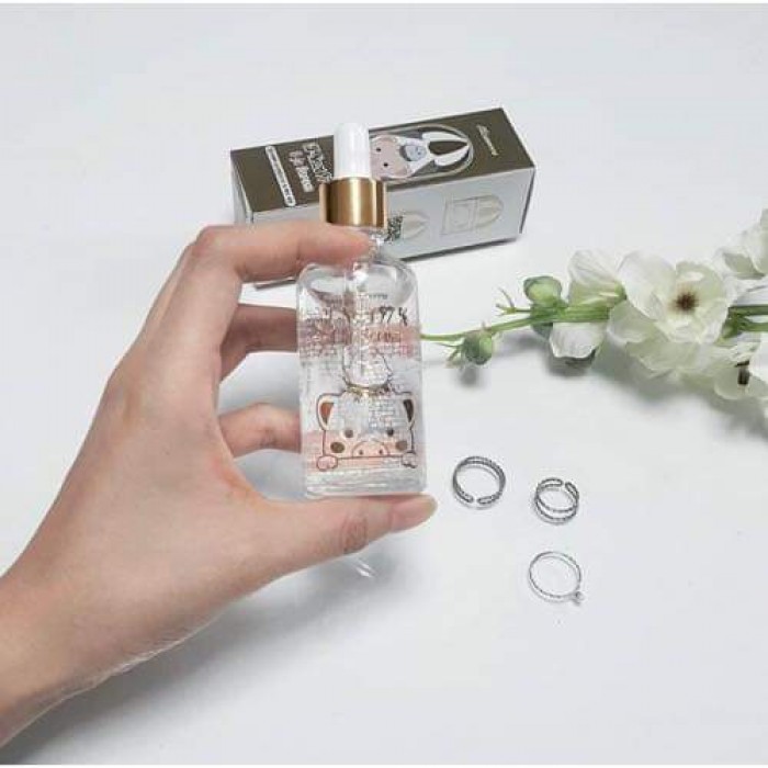A multi-functional serum containing 97% essence extracted from Birds Nest helps improves wrinkles, enhance skin elasticity, and delivers moisture penetrating deep into the skin, leaving the skin dewy and healthy. After | Veela Beauty A multi-functional serum containing 97% essence extracted