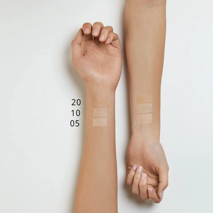 Essence Skin Lovin' Sensitive Concealer 20 Medium | Veela Essence Skin Lovin' Sensitive Concealer 20 Medium | Veela