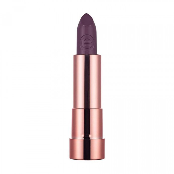 This is Me Lipstick is a creamy, nourishing lipstick that boats an extremely long-lasting & pigmented formulation, making it the go-to choice for those wanting flawless, kiss-proof color??that lasts all day. The semi-ma | Veela Beauty This is Me Lipstick is a creamy, nourishing lipstick that