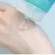 Farm Stay Hyaluronic Acid Multi Aqua Soothing Gel 200Ml جل هيالورونيك خفيف الوزن يعمل