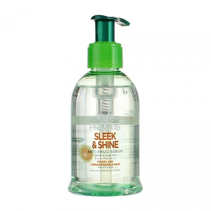 Dispenses 1 pump of serum, or as much as needed for your hair type, into your hands. Apply evenly to damp or dry hair. Do not rinse. For the most elegant look, style with a brush and blow dryer. For best results, use the | Veela Beauty Dispenses 1 pump of serum, or as much as needed for your