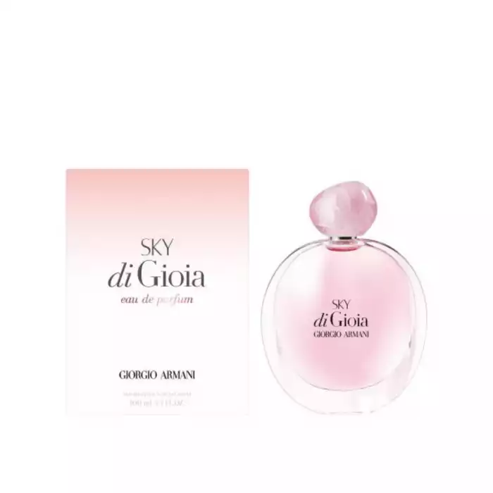 Giorgio Armani Reinvents His Acqua Di Gioia Fragrance With Sky Di Gioia, This Time Its Creators Are Inspired By The Dawns Of The Mediterranean Sea, Just At The Moment When The Sun Meets The Sea Creating That Pink Tone Th | Veela Beauty Giorgio Armani Reinvents His Acqua Di Gioia Fragrance With