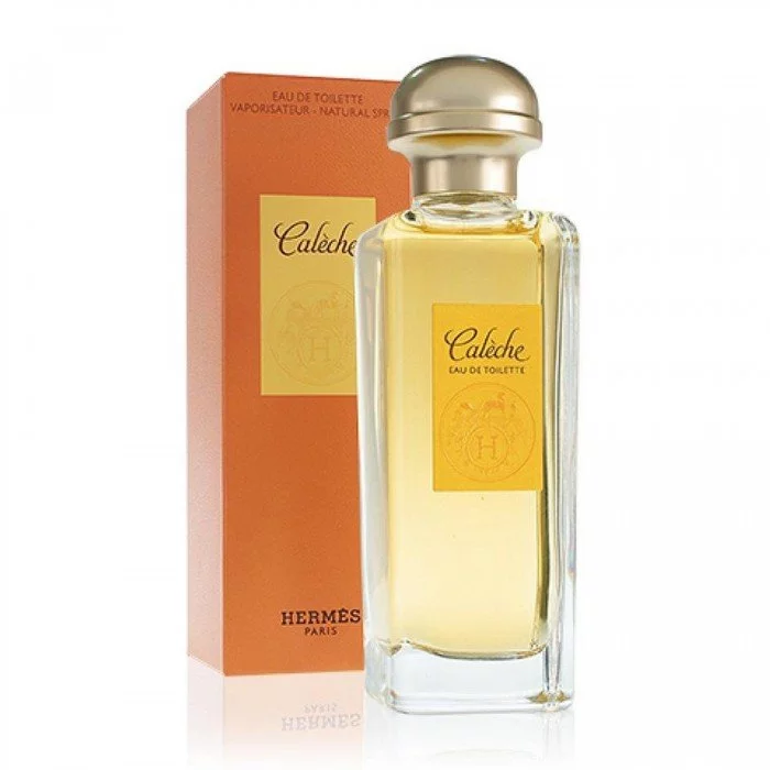 Calèche (Eau de Toilette) هو عطر شهير من Hermès تم إصدار العطر في عام 1961. مناسب لفصل الخريف وأمبير. الشتاء ، موصى به للسهرات الليلية & amp؛ المساء رائحة الأزهار الشرقية. عطر Caleche من هيرميس بيرفيوم. أصدر بيت التصميم | فييلا بيوتي Calèche (Eau de Toilette) هو عطر شهير من