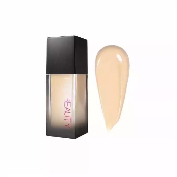 Huda beauty faux filter foundation vanilla -The clever fluid foundation blends seamlessly with skin and dries to a matte powder that looks radiant and isnt dry or lumpy. - Enriched with good-for-your-skin ingredients li | Veela Beauty Huda Beauty Faux filter Foundation 110N,Hides flaws with