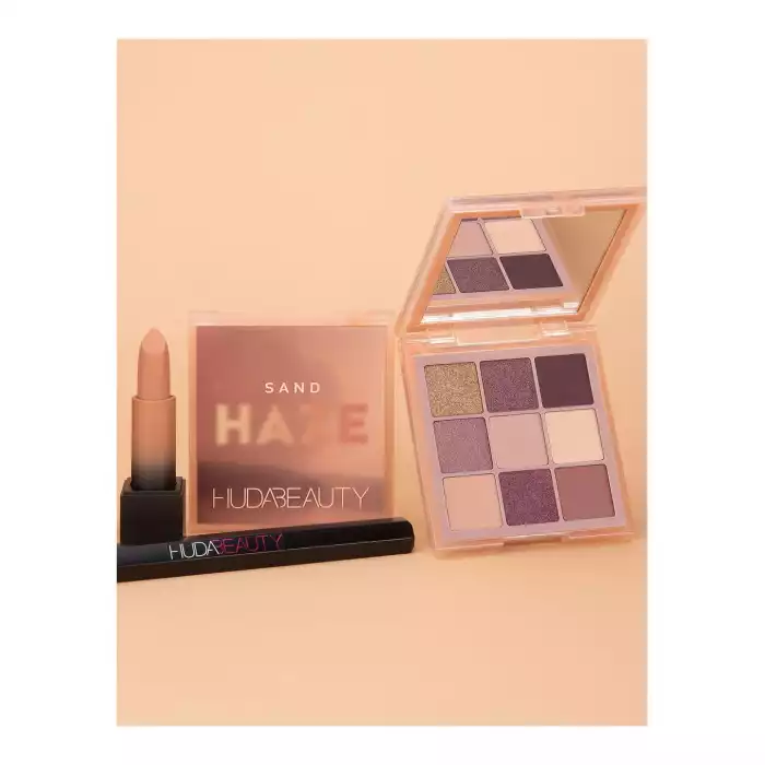 Huda Beauty Haze Obsessions Eyeshadow Palette - Discover Huda Beauty Haze Obsessions Eyeshadow Palette Sand. -inspired by the colors of recent fashion shows and trends on social media. - Buttery mattes, intense metal | Veela Beauty Huda Beauty Sand Haze Obsessions Eyeshadow Palette,Is easy