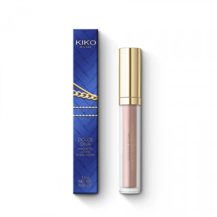 The new formula with a 2-in-1 applicator can be used both as an eyeliner, to define your eye contour, and as an eyeshadow, to complete your look with captivating shades! Ideal for: creating endless graphic and sensual l | Veela Beauty The new formula with a 2-in-1 applicator can be used both