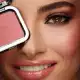 A long-lasting powder blush with a buildable result |