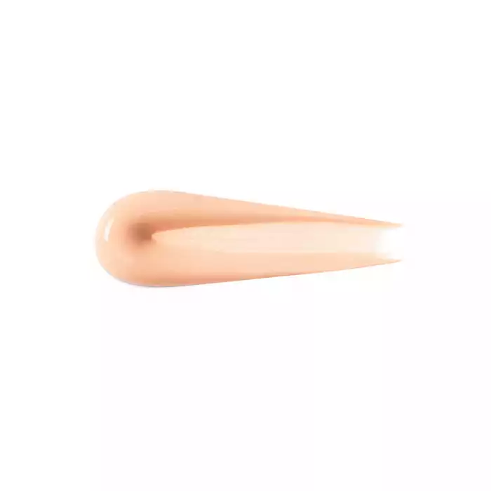 -Highlighting fluid concealer for concealing imperfections