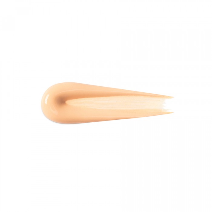 -Highlighting fluid concealer for concealing imperfections