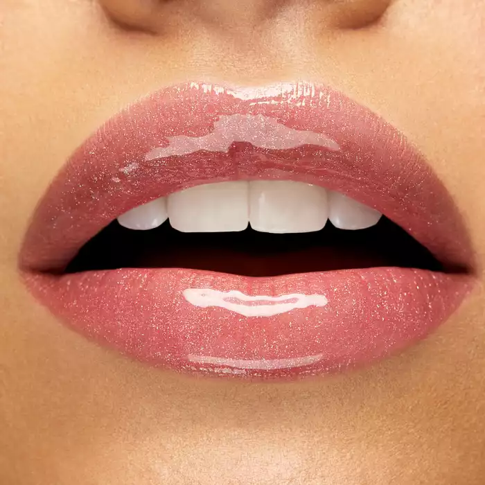 Kiko 3D Hydra Lipgloss 35 | فييلا بيوتي Kiko 3D Hydra Lipgloss 35 | فييلا بيوتي