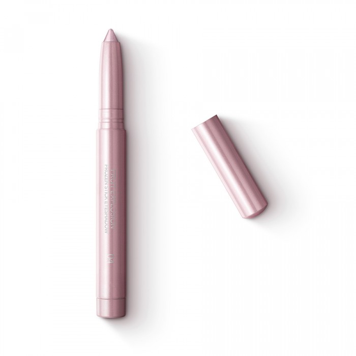 Refreshing effect stick eyeshadow, with pen-knife included. Matte and metallic finishes. Ideal for: Enhancing your eye look with a refreshing touch of color, including on-the-go ! Its special because: - In just one st | Veela Beauty Refreshing effect stick eyeshadow, with pen-knife included