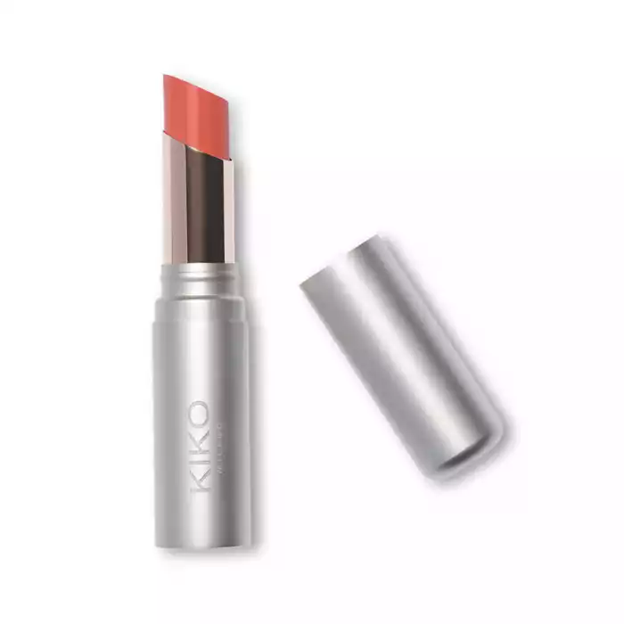 Kiko Mood Boost Born To Shine Lip Stylo 01 Moisturising lipstick infused with 4 different aromas, one for each colour: pink grapefruit, melon, apricot, cherry. Radiant finish. Ideal for: adding a pleasant feeling of hydr | Veela Beauty Kiko Mood Boost Born To Shine Lip Stylo 01 | فييلا