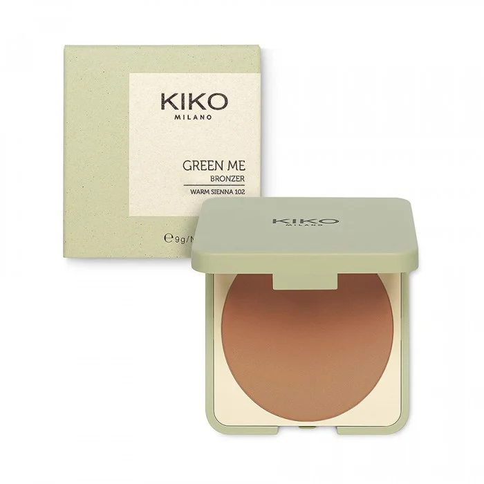 -Matte finishes a compact bronzer for a natural tanned look. Its special because: - its green formula, with 98% of ingredients derived from raw materials of natural origin, is enriched with rice starch, avocado oil, and | Veela Beauty -Matte finishes a compact bronzer for a natural tanned look
