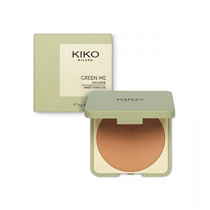 -Matte finishes a compact bronzer for a natural tanned look