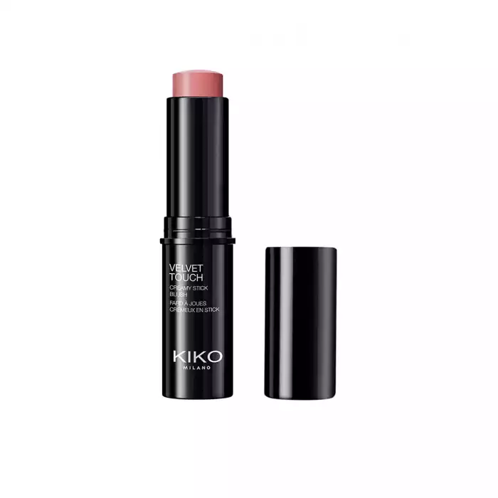 Radiant blush stick. The formula is enriched with African walnut oil and soothing pistachio extract. The soft, creamy texture adheres flawlessly to the skin. The product offers excellent color payoff and blends easily. | Veela Beauty Radiant blush stick | فييلا بيوتي