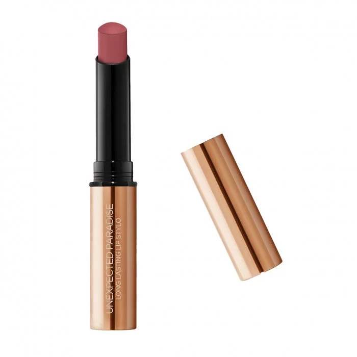Kiko Unexpected Paradise Long Lasting Lip Stylo 02 تم اختبار أحمر الشفاه غير اللامع