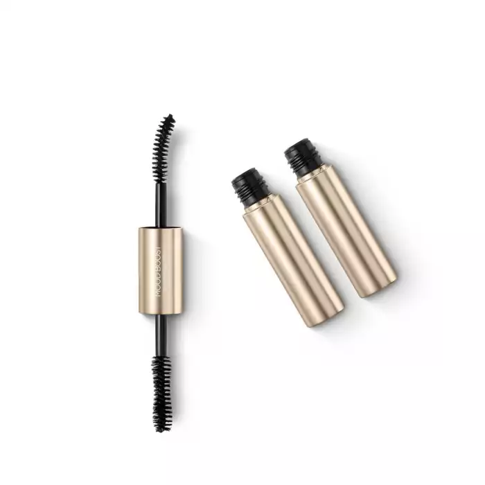 Mascara with dual applicator for 3 effects: volumising Mascara with dual applicator for 3 effects: volumising
