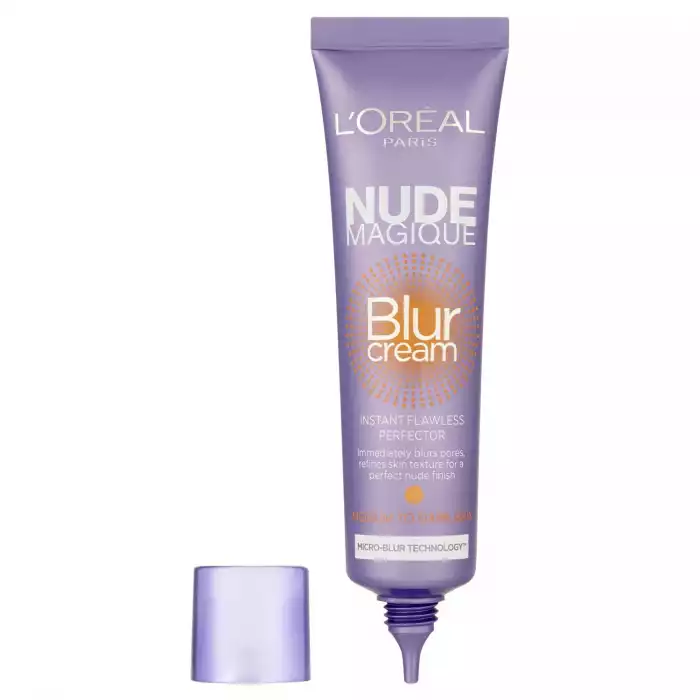 Discover new nude magique blur cream. A unique lightweight primer that instantly blurs pores and smoothes skin texture for a perfect nude finish. The magic: The micro-blur technology concentrated with light reflectors de | Veela Beauty Discover new nude magique blur cream | فييلا