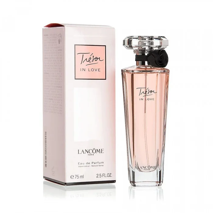 Trésor in Love هو عطر من إنتاج لانكوم ، تم إصدار العطر في عام 2010. مناسب للربيع وأمبير. الصيف ، موصى به للارتداء اليومي & amp؛ amp؛ work عطر مناسب للمرأة الرومانسية. رائحته زهرية - فاكهية. عش في حب العطر الرومانسي الذي | فييلا بيوتي Trésor in Love هو عطر من إنتاج لانكوم ،