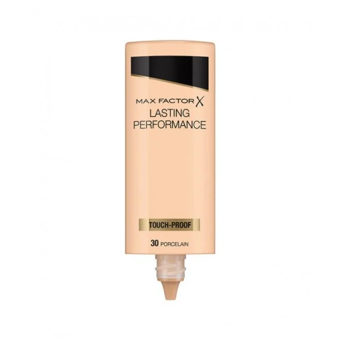 -Long-lasting liquid foundation with high coverage |