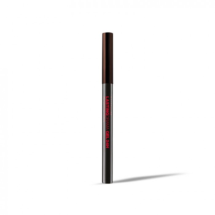 Achieve winged drama with Maybellines super-concentrated oil-free gel eyeliner. This smudge-free formula sets instantly and glides on easily to deliver intense color that lasts up to 24 hours. Ophthalmologist tested. De | Veela Beauty Achieve winged drama with Maybellines super-concentrated